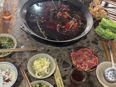 -正南齊北重庆老火锅(光华村直营店)