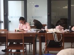 -公益图书馆(江南大学店)