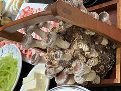 -花和海鲜自助(梅江店)