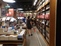 -西西弗书店&矢量咖啡(凯德晶萃广场店)