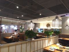 大堂-德香苑脆皮烤鸭·经典(爱融荟城店)