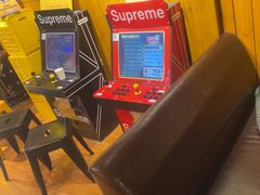 -伯爵·沉浸式超级密室·直营店