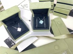 -梵克雅宝(国贸商城店)