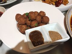 金牌干炸丸子-京味斋·北京烤鸭(北京南站洋桥店)