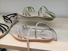 -hotwind热风(悠唐店)