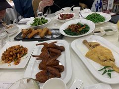 -金时代顺风大酒店(临港百联店)