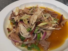 -巴特餐饮6加1音乐餐吧·新疆菜