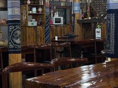 -苗湘食府(十年店)