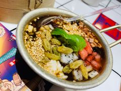 -喜悦小串丹东小黄牛海鲜烧烤大排档(民主广场店)