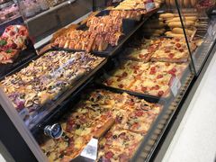 -巴黎贝甜(大宁国际商业广场店)