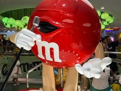 -m豆巧克力世界(上海世茂广场店)