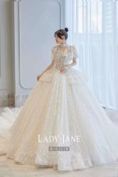 -Lady  Jane高端婚纱礼服馆
