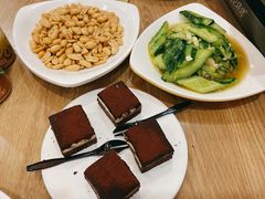 凉拌黄瓜-宝记烧烤·碳锅羊肉·羊蝎子火锅·夜食社(文体路创始店)