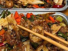 -鸿顺老铁锅美蛙鱼府(解放碑店)