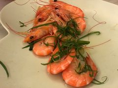 -覃记海鲜美食餐厅