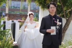 -台湾蔡美月婚纱租赁