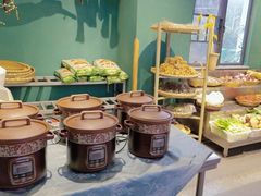 -绿草地·湘菜(酃湖师院店)