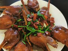 鸭头-冶建镜子·老南昌大排档·江西虾王(总店)