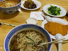 -沪西老弄堂面馆(定西路店)