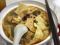 -丽丽三鲜螺蛳粉(田林路店)