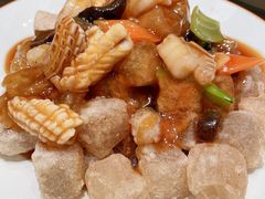 三鲜焖子-小船渔村•大连菜•大连焖鱼(黄河路店)