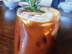 -Chom Cafe and Restaurant