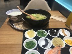 -妈妈故事米线(市府恒隆店)