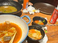 -万记麻辣烫国展总店