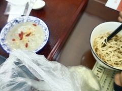 -百年老字号·观振兴蟹黄面·三虾面·苏式面(观前街富仁坊巷店)