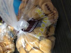 -鲍师傅糕点(江苏路店)