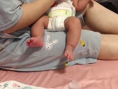 -乐禧母婴全自营月嫂(宝山店)