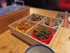 -喝丢一只鞋辣炒海鲜小烧烤(三八广场店)