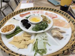 -花馬肆.云南过桥米线(汉神购物广场现场熬汤店)