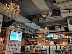 -卡普里披萨·牛扒·下午茶