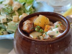 罐焖牛肉-老井俄式餐厅