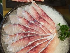 中山脆肉鲩片-顺德公广东猪肚鸡·煲仔饭(白石洲店)
