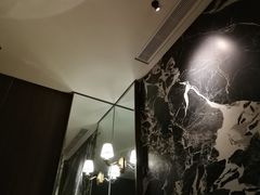 -新白鹿餐厅(滨江银泰店)