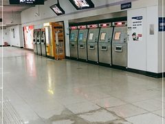 -龙溪路(地铁站)