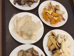 -天宜隆蘑菇宴火锅(石景山旗舰店)