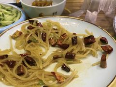 -合合春饼·酱骨·东北菜(潘家园店)