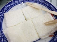 -赵记传承特色牛奶甜品(泉城广场店)