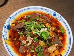 -肖四女乐山跷脚牛肉(世博源店)