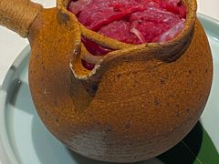 鲜切牛肉-领鲜天下·焗海鲜·花胶鸡(天目里店)