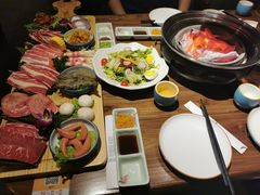 -明洞阿姨·韩式酱蟹烤肉·创意料理(三元桥店)