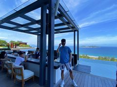 -瑰丽酒店·海吧·天际下午茶·现场DJ·天台酒吧