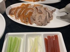 -皇城根·烤鸭·鱼头·家常菜(欧亚大观乐活城店)