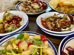 -三镇卤货二公司(汉街店)