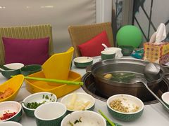 -润园四季椰子鸡火锅(海上世界店)