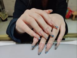 -艾珂·美甲美睫