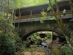 -藏龙百瀑风景区